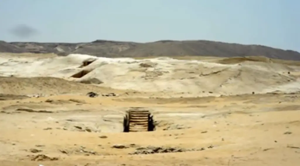1 On the Giza plateau unexplained ancient staircases have been discovered