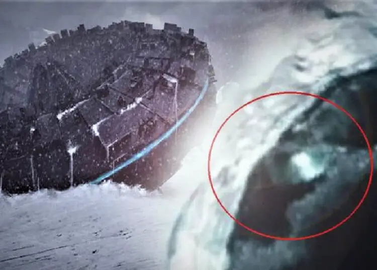 Strange UFO Sighting in Antarctica Because of Satellite Images