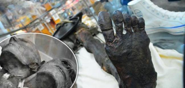 3 Mythical Two Headed Giants Mummified Corpse Found in Patagonia