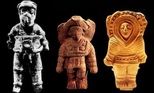 ancient astronauts statues